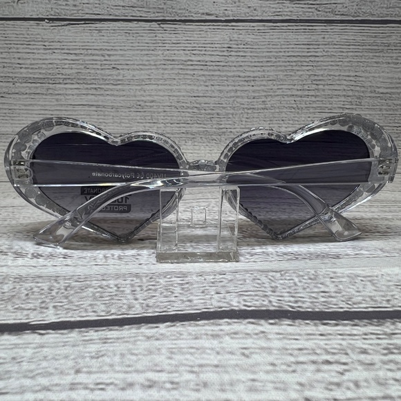 Heart Shape Bling Sunglasses (8226505) main image 6